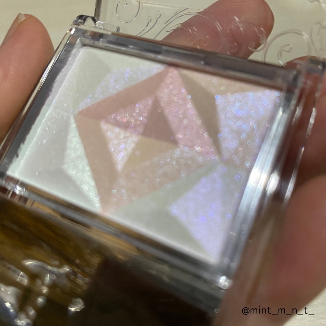 パールグロウハイライト/CEZANNE/ハイライト・シェーディングを使ったクチコミ（3枚目）