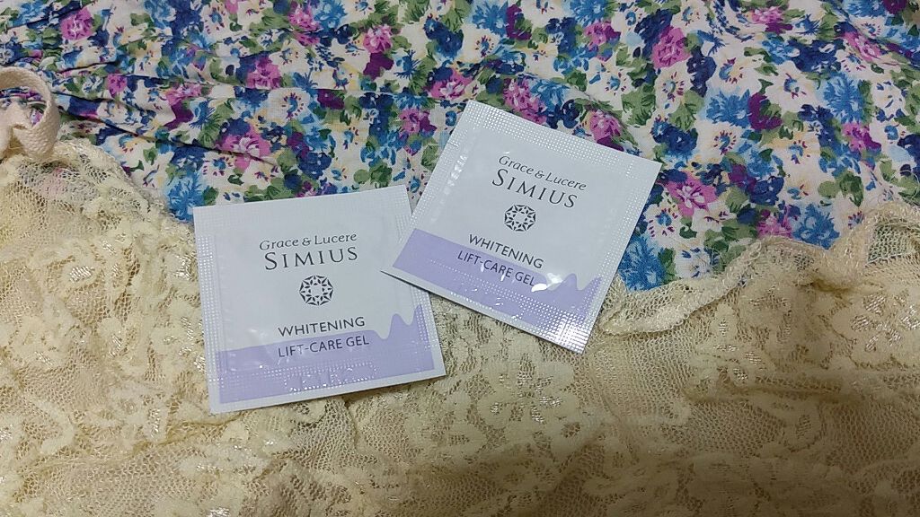 薬用ホワイトニングリフトケアジェル ノーマル/シミウス/オールインワン化粧品を使ったクチコミ(1枚目)