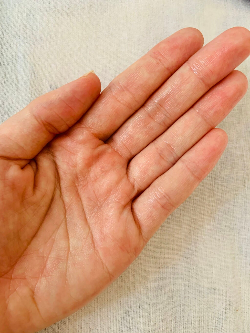 くせ・うねりときほぐしセラム/エッセンシャル flat/ヘアオイルを使ったクチコミ(2枚目)