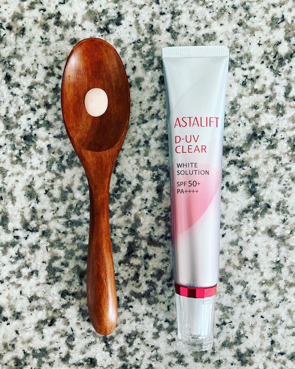 D-UVクリア ホワイトソリューション/アスタリフト/日焼け止めクリームを使ったクチコミ（2枚目）
