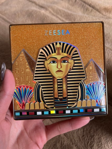 デザートメモリシリーズ 16色アイシャドウパレット/ZEESEA/アイシャドウパレットを使ったクチコミ(1枚目)