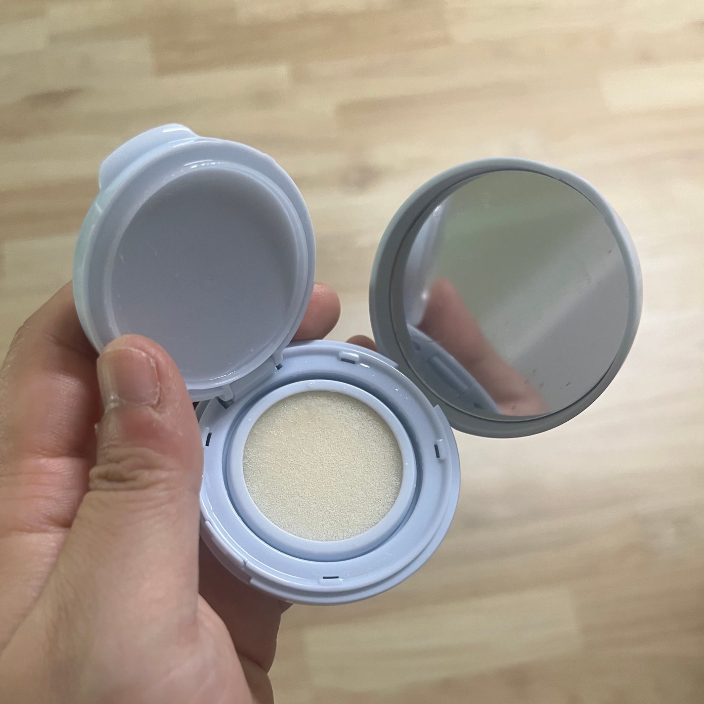 グラシアル バイオーム ウォーター ノーセバム クッション/parnell/クッションファンデーションを使ったクチコミ(1枚目)