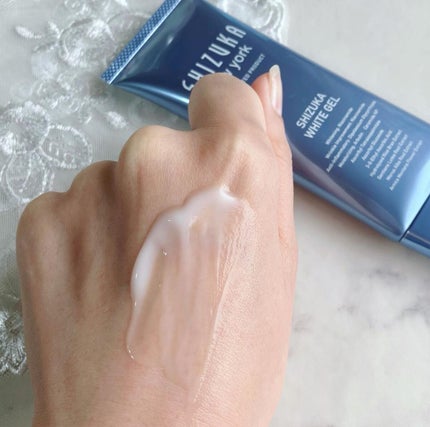 シズカホワイトゲル/Shizuka BY SHIZUKA NEWYORK/オールインワン化粧品を使ったクチコミ(4枚目)