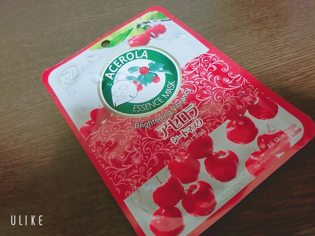 MITOMO フェイシャルエッセンスマスクシート アセロラのクチコミ「今回は、MITOMOのフェイシャルエッセンスマスクシートアセロラを紹介していきたいと思います！.....」（1枚目）