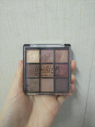 UR GLAM　BLOOMING EYE COLOR PALETTE/U R GLAM/パウダーアイシャドウを使ったクチコミ（1枚目）