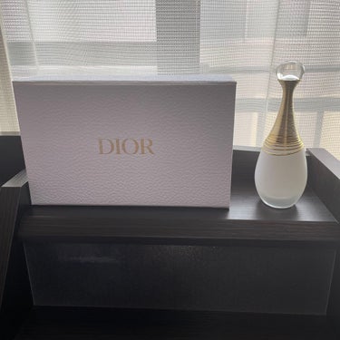 Dior ジャドール パルファン ドーのクチコミ「✨ジャドール パルファン ドー✨

またまたDiorシリーズ！
アルコールを使っていない香水な.....」（2枚目）