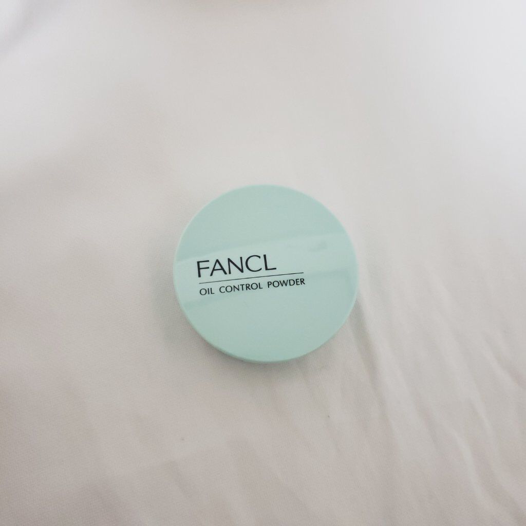 オイルコントロールパウダー＜医薬部外品＞/ファンケル/プレストパウダーを使ったクチコミ（2枚目）