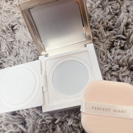 トランスルーシェントブルーリング ルースパウダー/PERFECT DIARY/ルースパウダーを使ったクチコミ(2枚目)