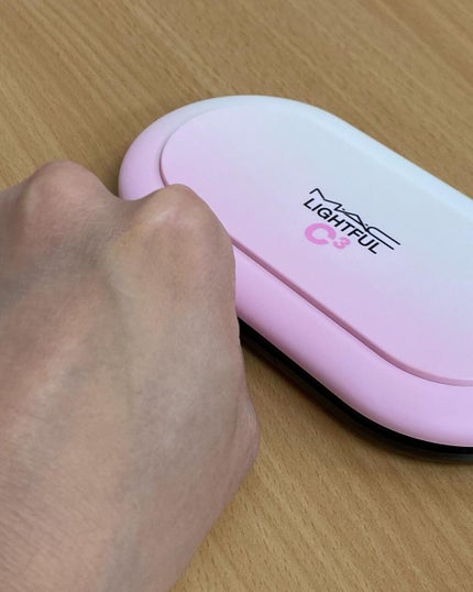 ライトフル C3 ナチュラル シルク パウダーファンデーション/M・A・C/パウダーファンデーションを使ったクチコミ(4枚目)