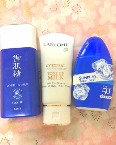 私の真夏の紫外線対策用の日焼け止め達です(°▽°)💓

どれもSPF50で揃えています💓

雪肌精は私個人の意見ですが、肌馴染みが良くて、毎年使っています(^^)

SUNPLAYはコンビニでも買えて、