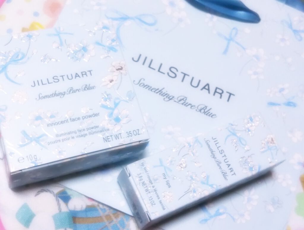 サムシングピュアブルー イノセントフェイスパウダー/JILL STUART/プレストパウダーを使ったクチコミ（2枚目）