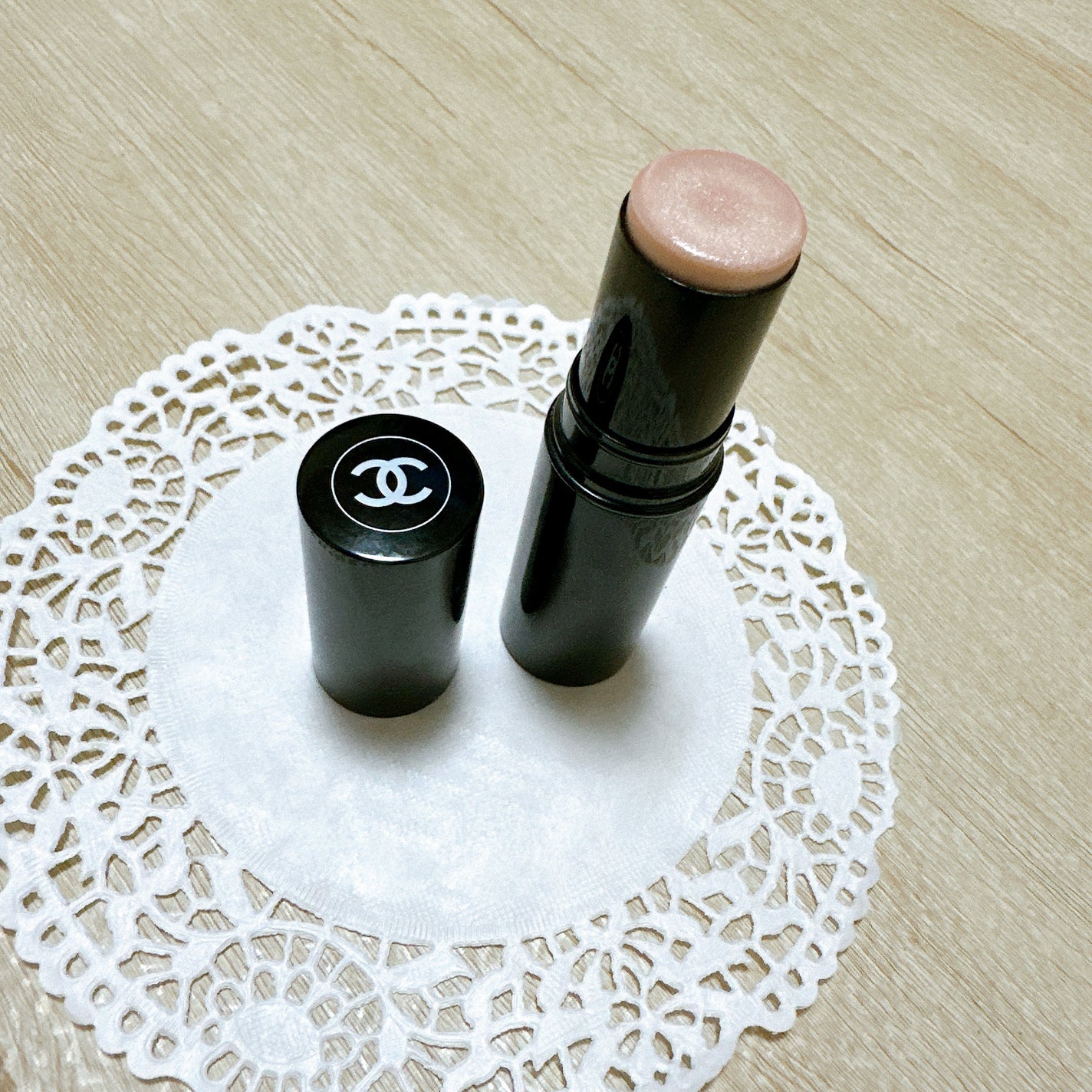 ボーム エサンシエル/CHANEL/スティックハイライトを使ったクチコミ(4枚目)