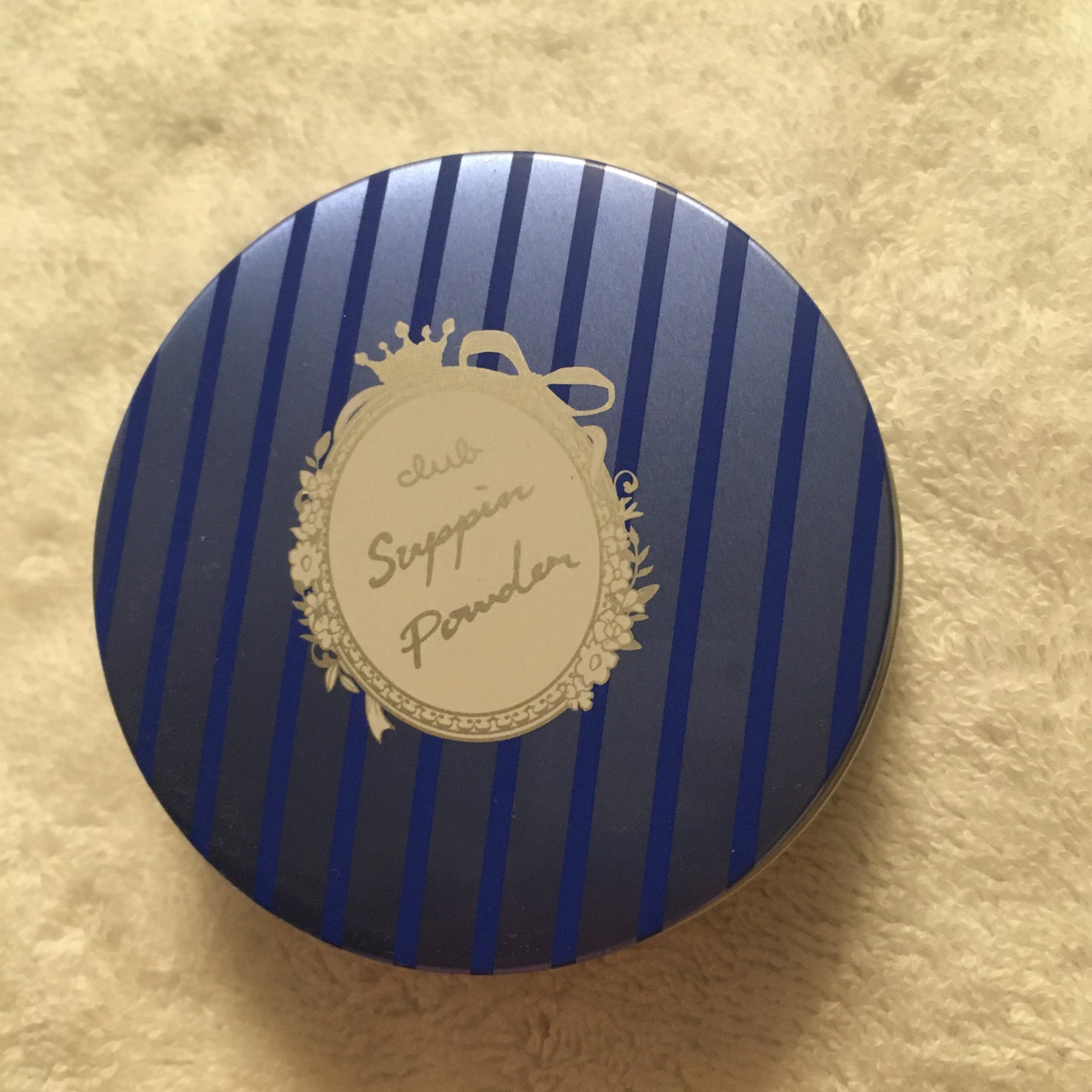 すっぴん ホワイトニングパウダーA/クラブ/プレストパウダーを使ったクチコミ(1枚目)