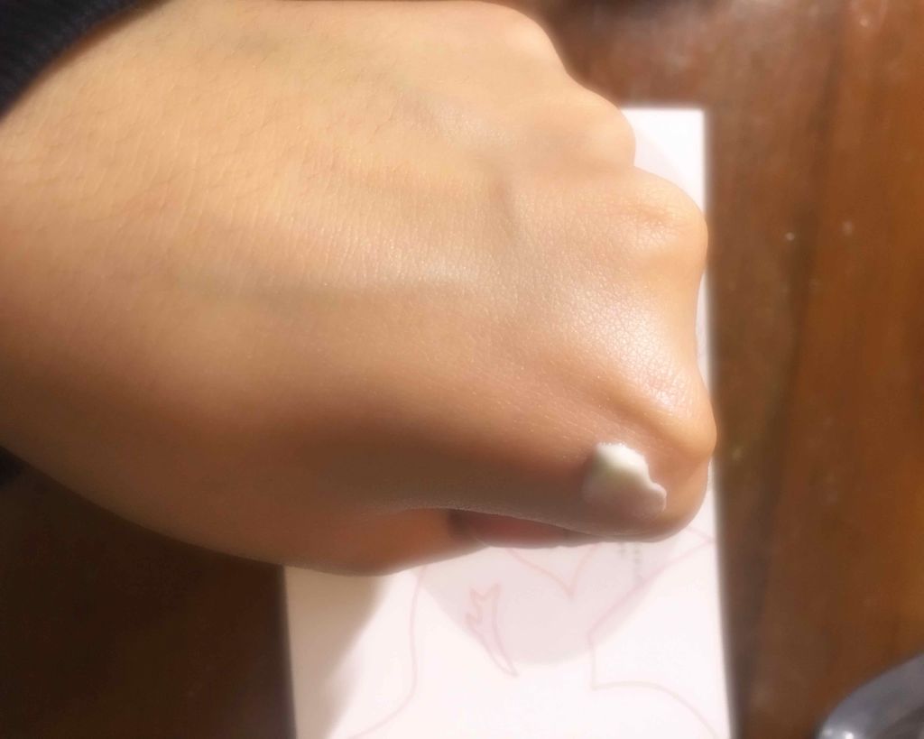 エクストラUV ハイライトジェル/アリィー/日焼け止めジェルを使ったクチコミ（2枚目）