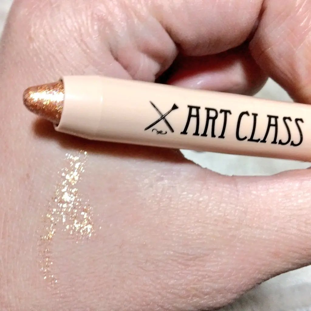 アートクラス アイグリッツ/too cool for school/スティックアイシャドウを使ったクチコミ（2枚目）