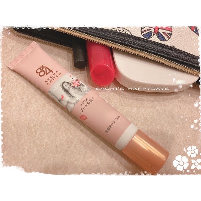 8x4 アロマスイッチ 涼感ネックジェル パリスブーケの香り/8x4/デオドラント・制汗剤を使ったクチコミ(4枚目)