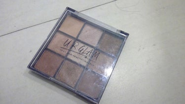 UR GLAM　BLOOMING EYE COLOR PALETTE/U R GLAM/パウダーアイシャドウを使ったクチコミ（3枚目）