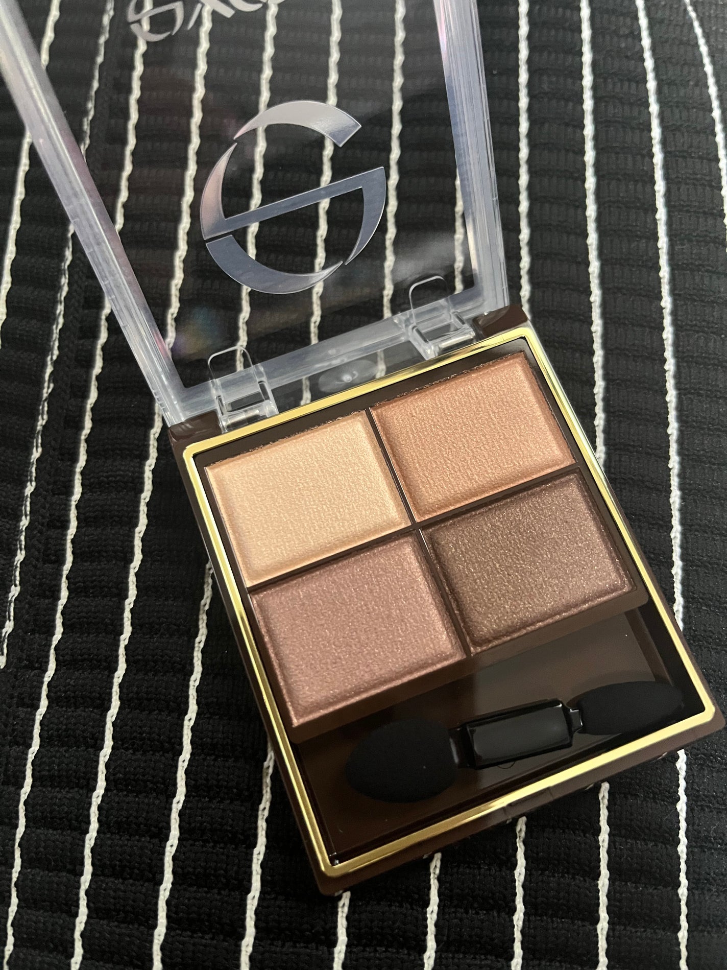 スキニーリッチシャドウ/excel/アイシャドウパレットを使ったクチコミ(1枚目)