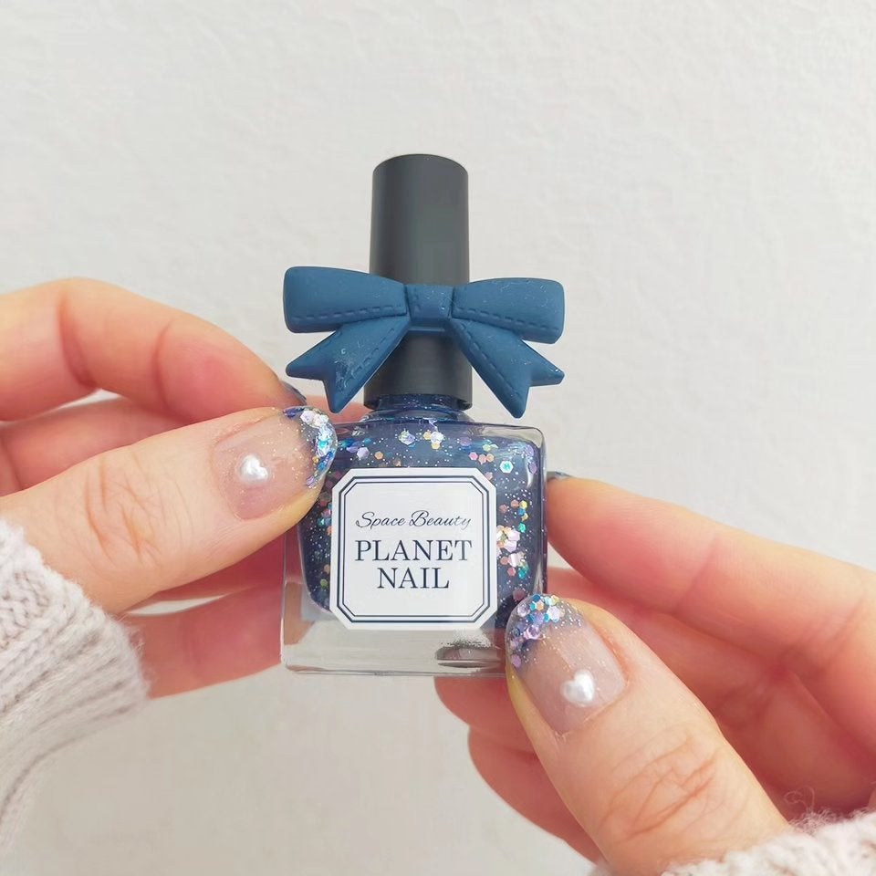 あちゃみん on LIPS 「キラキラフレンチネイル✨・PLANETNAILの深海の空中庭園..」(1枚目)