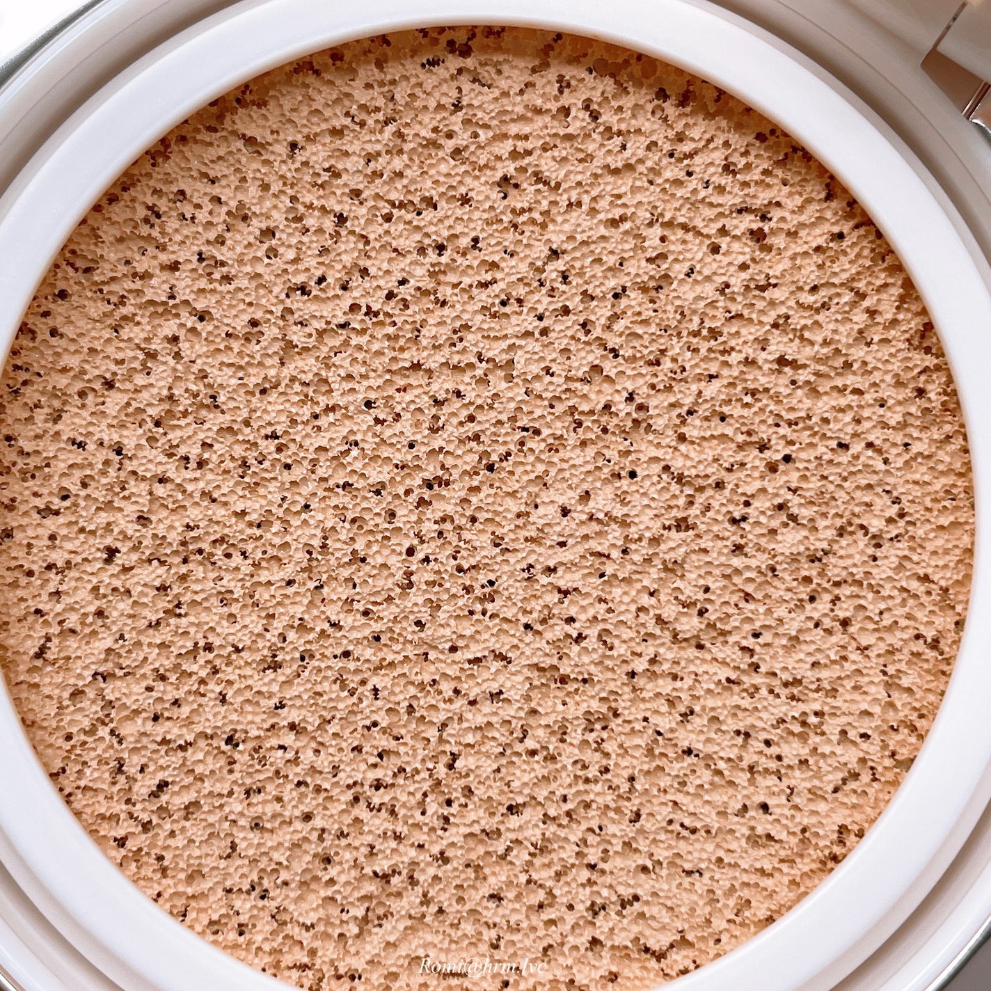 ザ・ルミナス クッション ファンデーション/LA MER/クッションファンデーションを使ったクチコミ(3枚目)