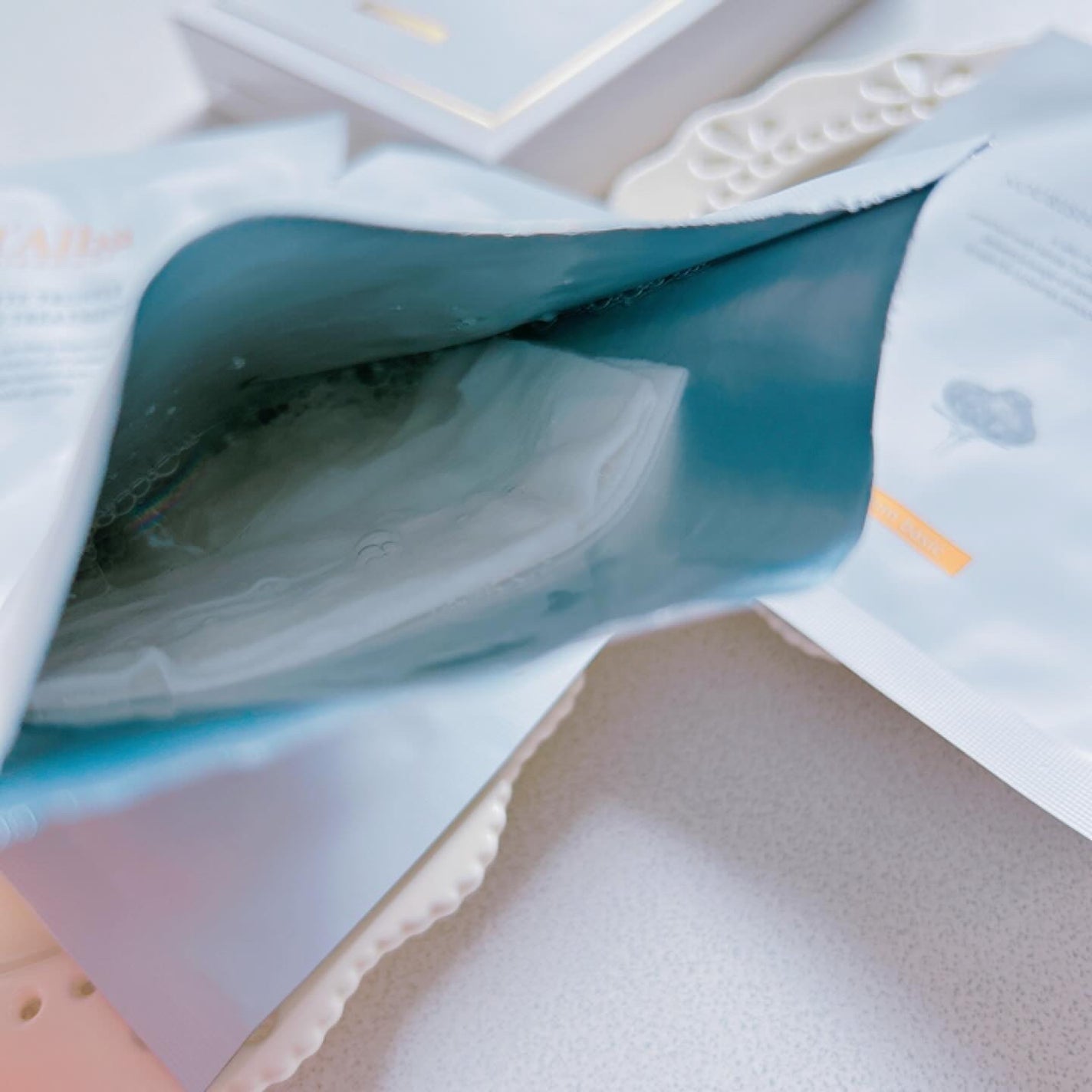 ホワイトトリュフナリシングトリートメントマスク/ダルバ/シートマスク・パックを使ったクチコミ(4枚目)