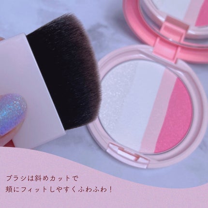 ブライトアップパウダー(サクラフローレット)/AYURA/パウダーチークを使ったクチコミ(3枚目)