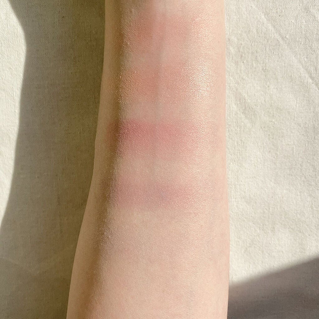 セルヴォーク ヴォランタリー アイズ/Celvoke/単色アイシャドウを使ったクチコミ(2枚目)