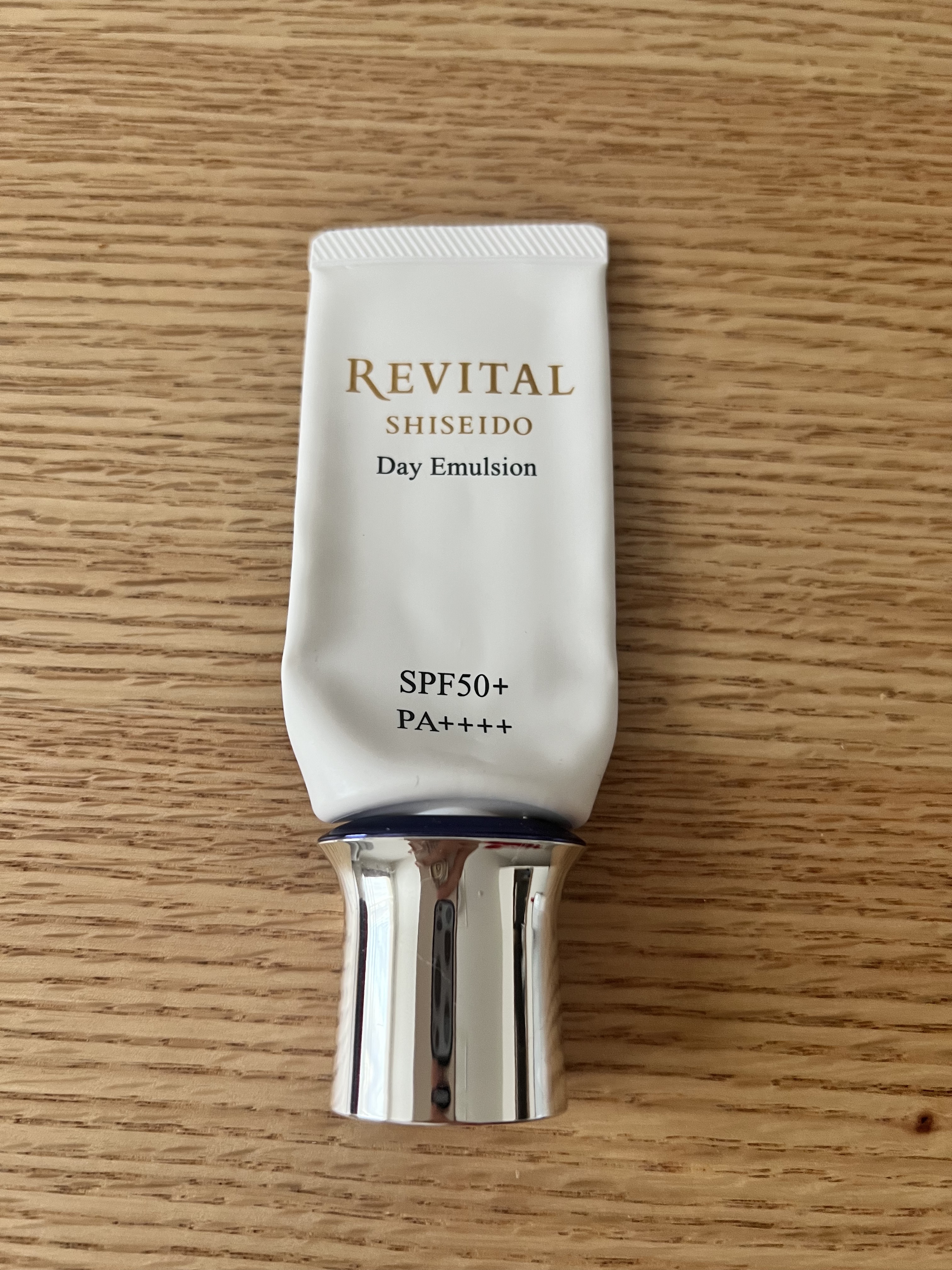 試してみた】リバイタル デイエマルジョン aの効果・肌質別の