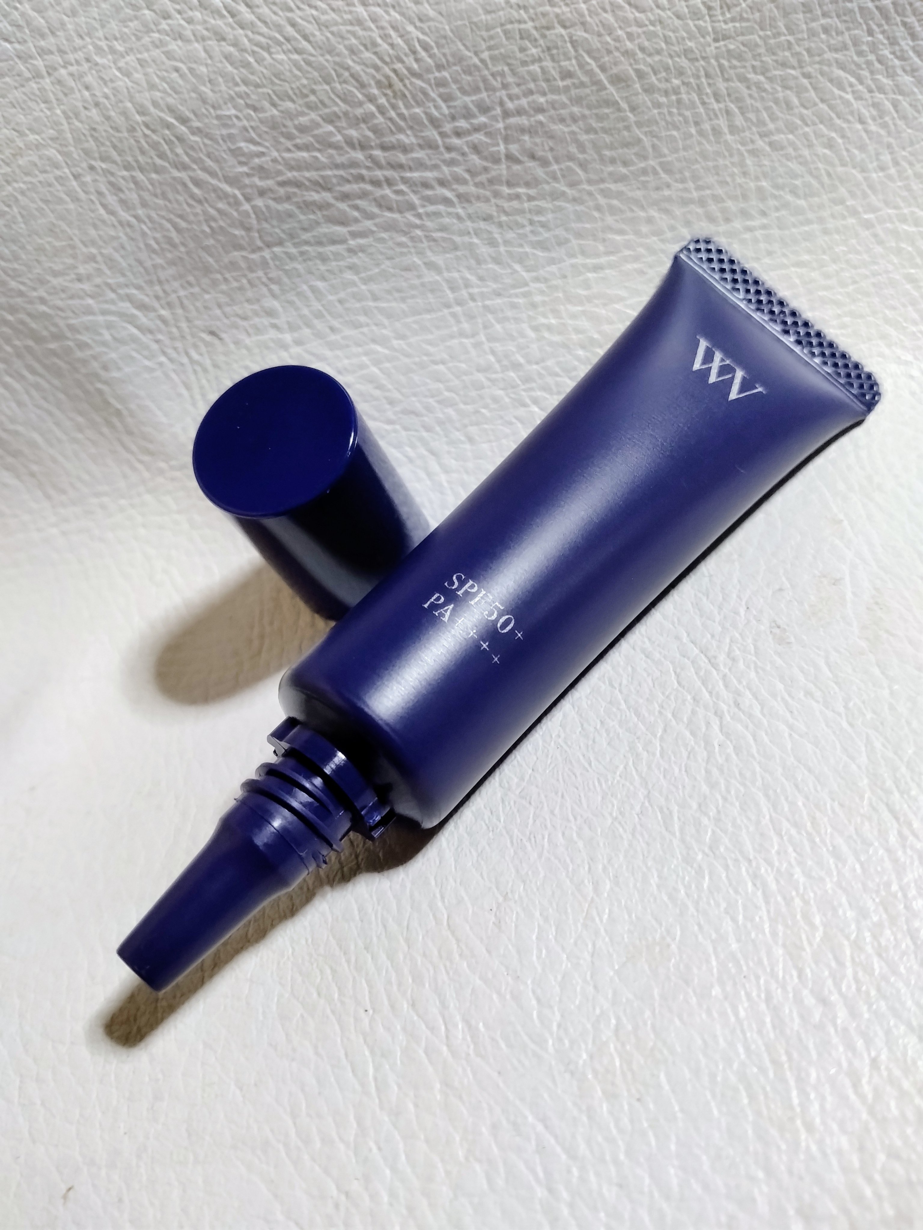 WHITE VEIL ブライトセラムUV/WHITE VEIL/日焼け止めローションを使ったクチコミ（2枚目）