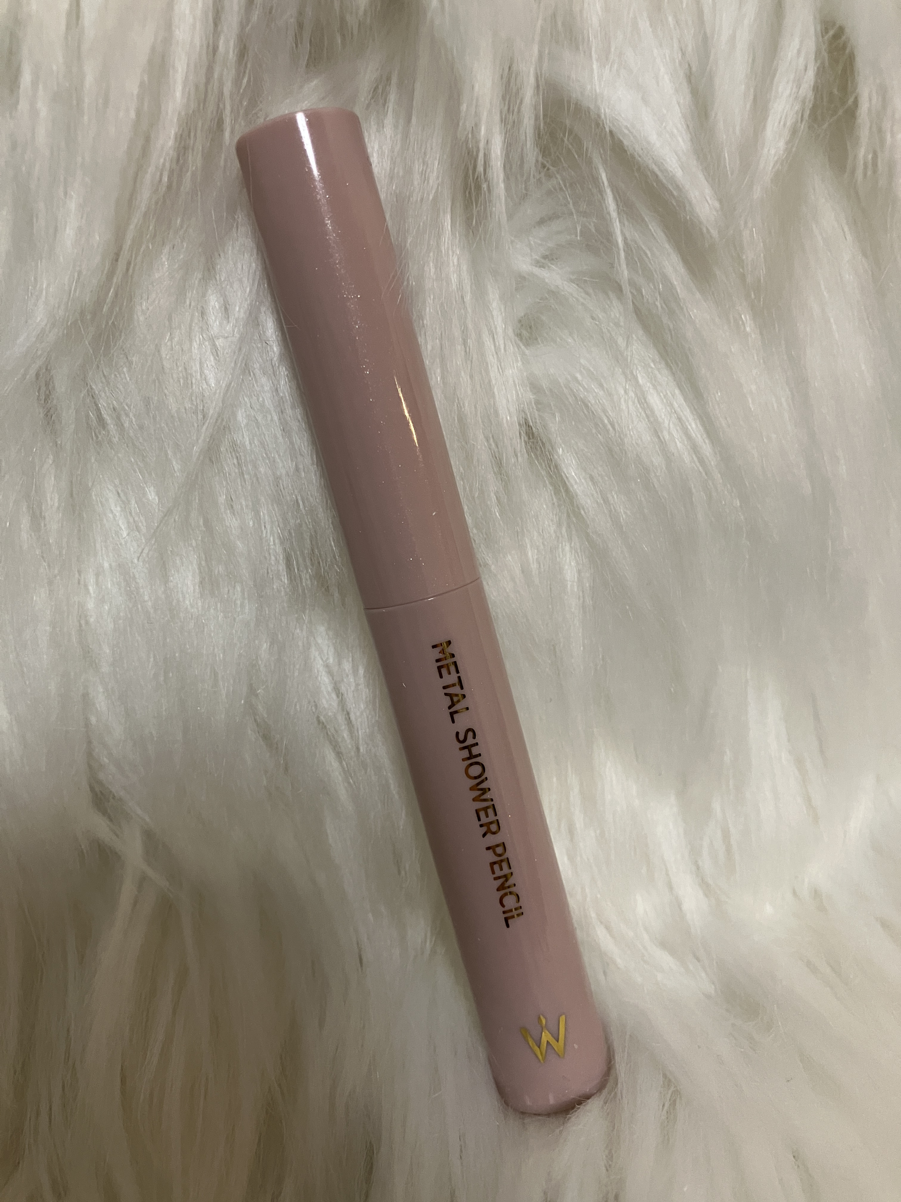 ウォンジョンヨ　メタルシャワーペンシル/Wonjungyo/スティックアイシャドウを使ったクチコミ（2枚目）