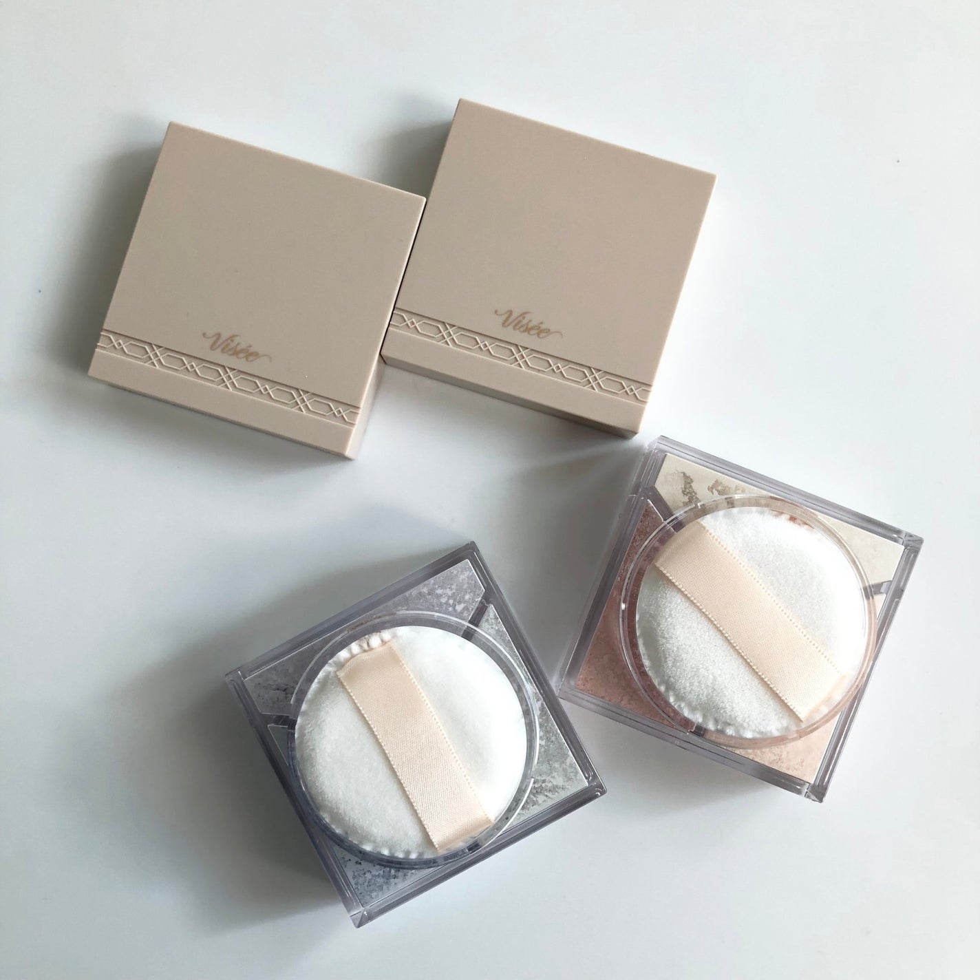 トリニタス グロウ パウダー/Visée/ルースパウダーを使ったクチコミ(10枚目)