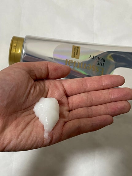 髪のキメ美容バリアトリートメント/エッセンシャル/洗い流すヘアトリートメントを使ったクチコミ(3枚目)