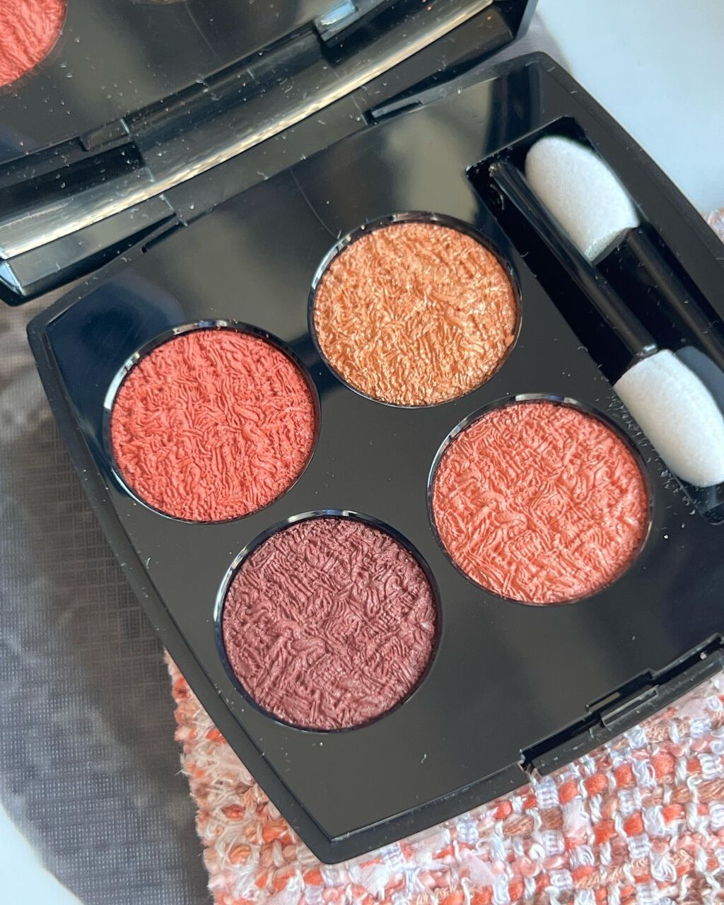 レ キャトル オンブル/CHANEL/アイシャドウパレットを使ったクチコミ(6枚目)