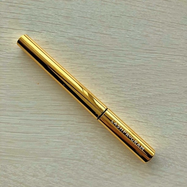 ラッシュプログラム /ISEHAN Lab./まつげ美容液を使ったクチコミ（3枚目）