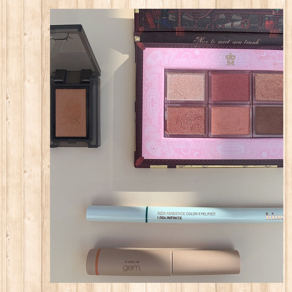 トーン ペタル エッセンス カラー バター 06 ホワイティッシュオレンジ/to/one/リップグロスを使ったクチコミ（2枚目）