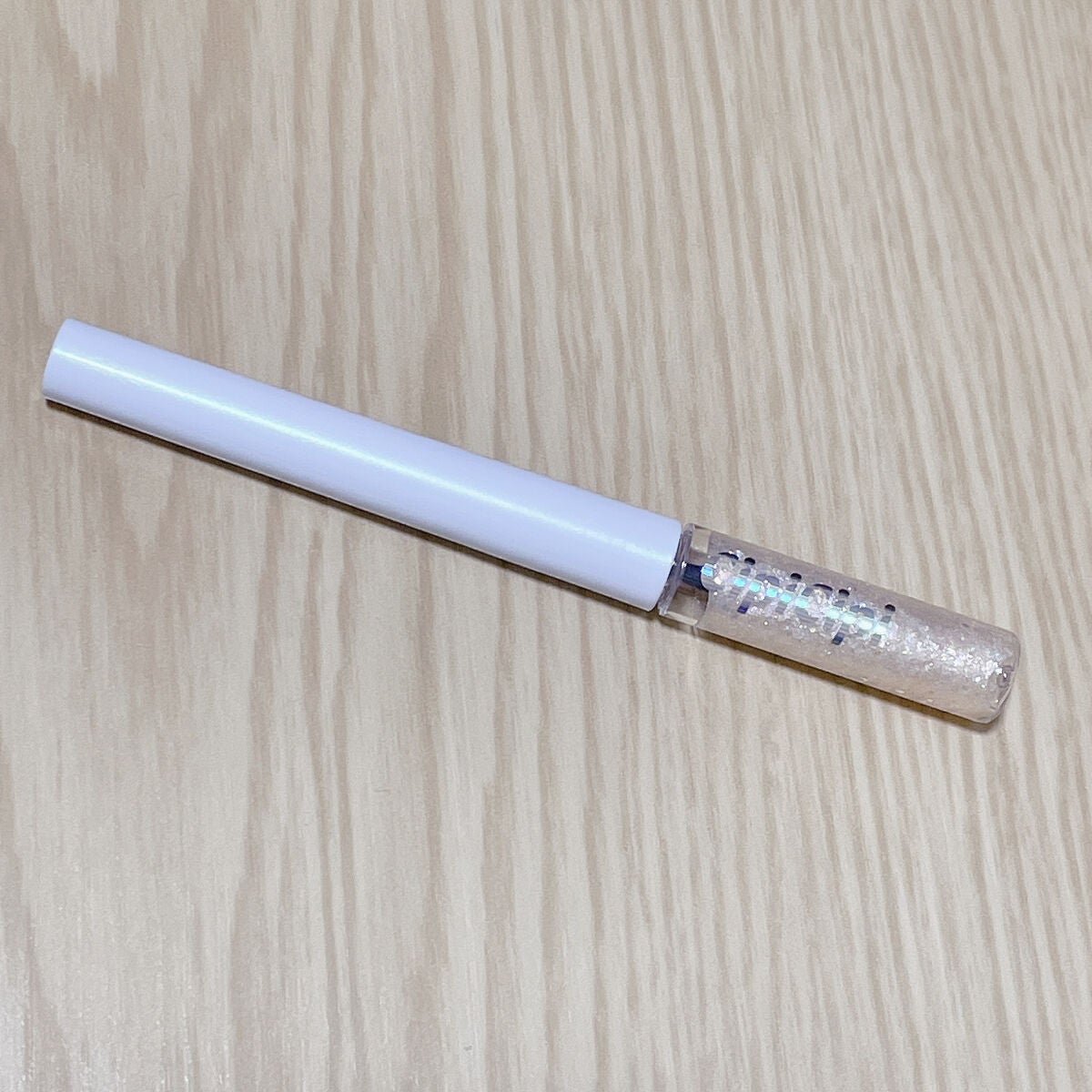 グリッター イルミネーションライナー R/CipiCipi/リキッドアイライナーを使ったクチコミ(2枚目)