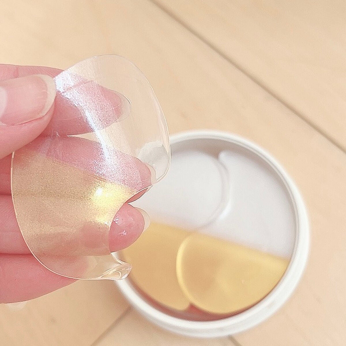 GOLD COLLAGEN DUAL EYE PATCH/SNP/アイケア・アイクリームを使ったクチコミ(4枚目)