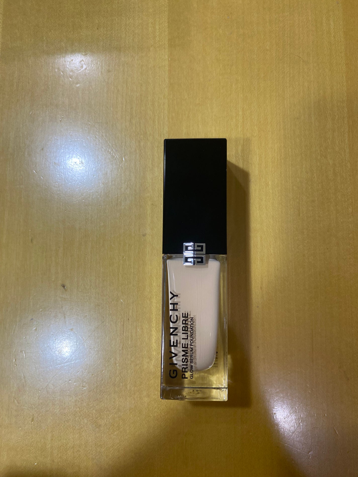 プリズム・リーブル・グロウ・セラム・ ファンデーション/GIVENCHY/リキッドファンデーションを使ったクチコミ(1枚目)