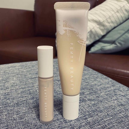 HYDRATING LONGWEAR FOUNDATION/FENTY BEAUTY BY RIHANNA/リキッドファンデーションを使ったクチコミ(1枚目)
