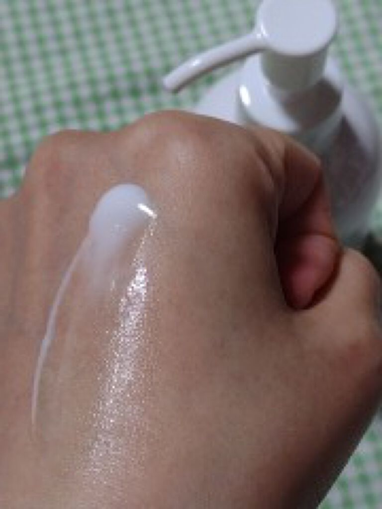 白色オイル/DEW/美容液を使ったクチコミ（3枚目）