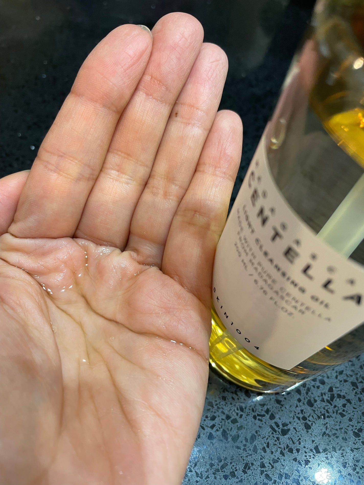 センテラ ライトクレンジングオイル/SKIN1004/オイルクレンジングを使ったクチコミ(1枚目)