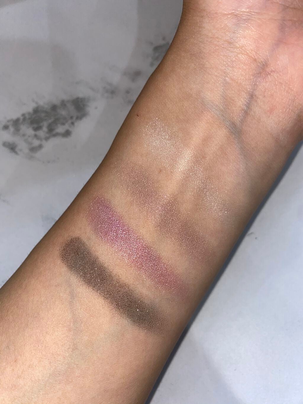 アイカラーレーション/LUNASOL/アイシャドウパレットを使ったクチコミ(4枚目)