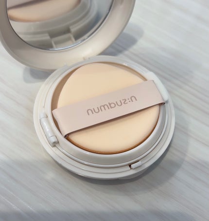 3番 ノーファンデ陶器肌トーンアップクッション/numbuzin/クッションファンデーションを使ったクチコミ(2枚目)