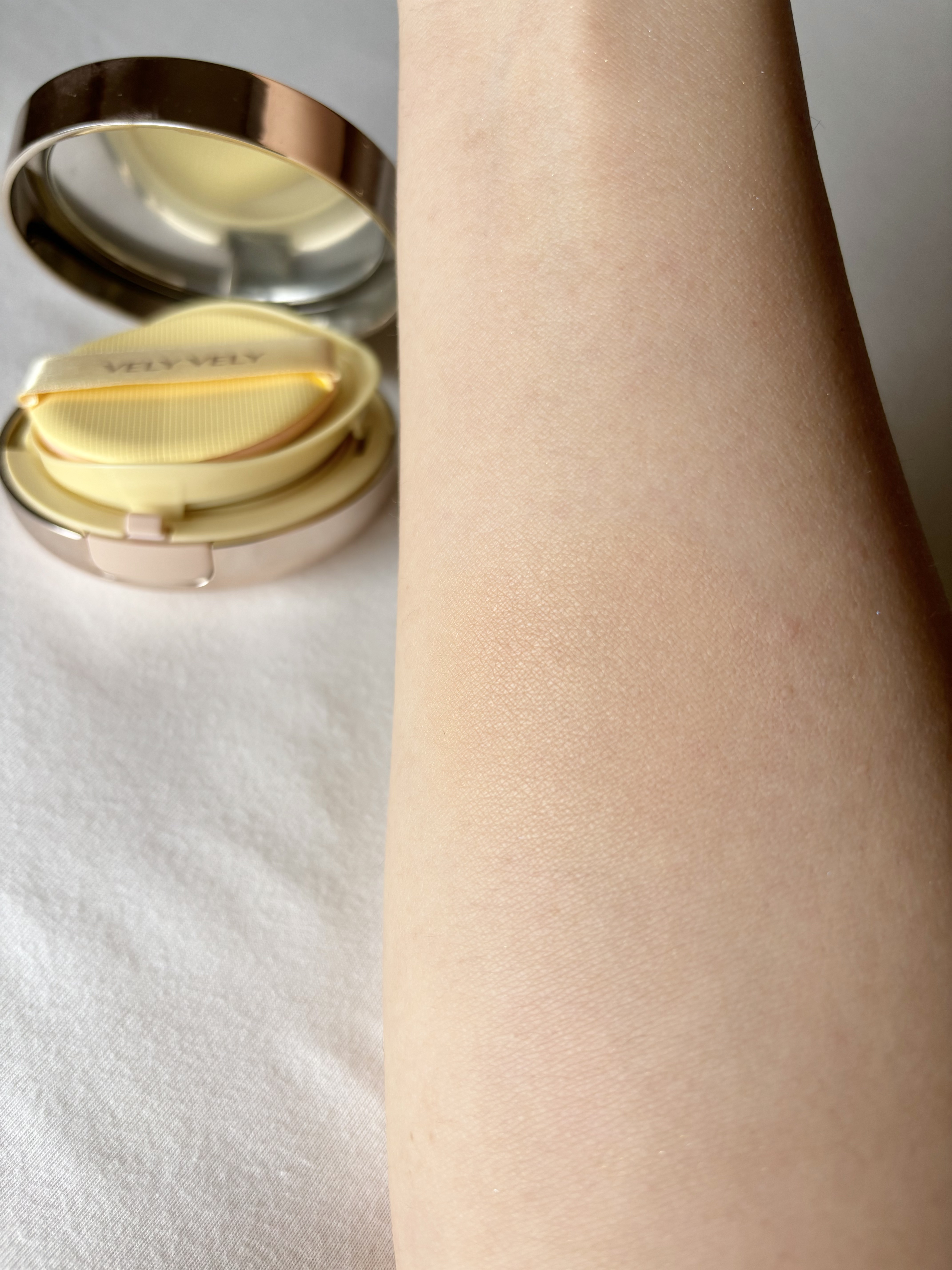 はちみつツヤ肌クッションファンデ/VELY VELY/クッションファンデーションを使ったクチコミ（3枚目）