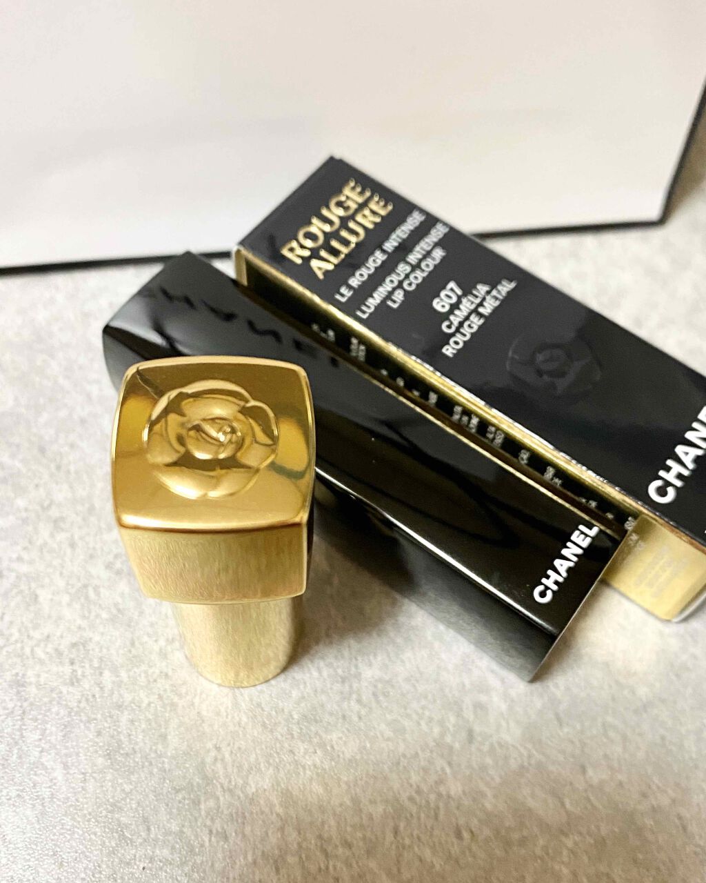 ルージュ アリュール カメリア/CHANEL/口紅を使ったクチコミ（2枚目）
