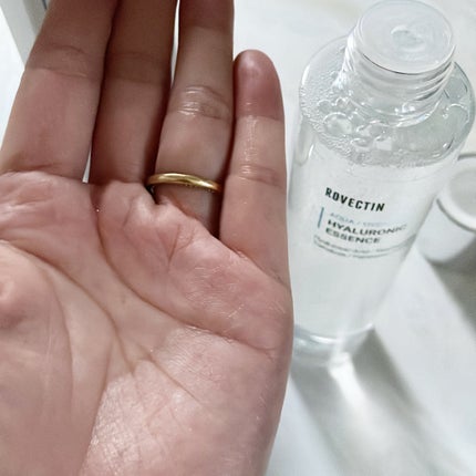 アクアヒアルロニックエッセンス/ロベクチン/化粧水を使ったクチコミ(4枚目)