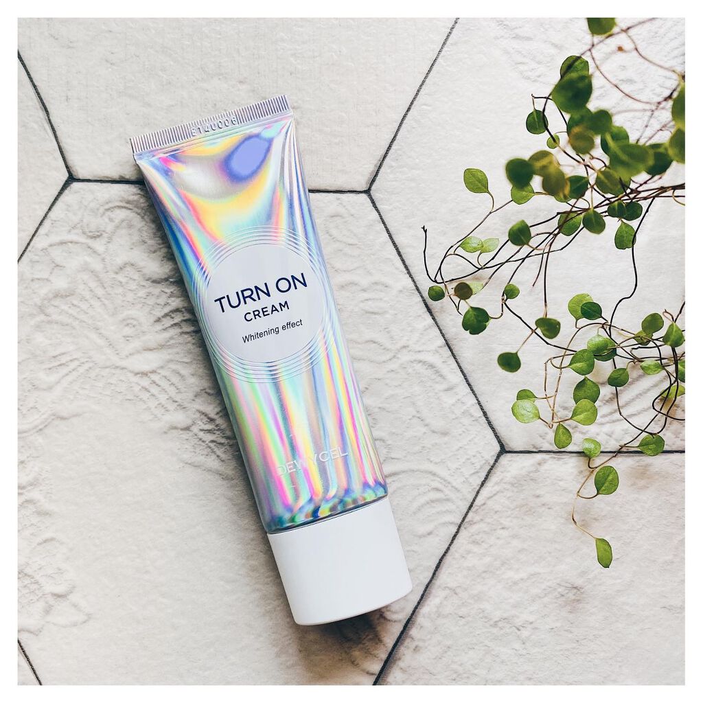 デュイセル ターンオンクリーム/DEWYCEL/フェイスクリームを使ったクチコミ（1枚目）