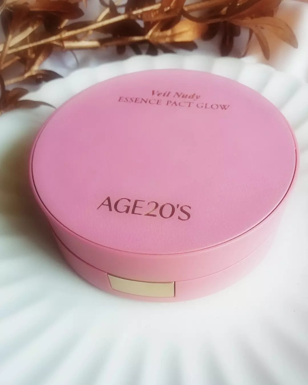 ヴェールヌーディ エッセンスパクトグロウ/AGE20’s/クリーム・エマルジョンファンデーションを使ったクチコミ(2枚目)