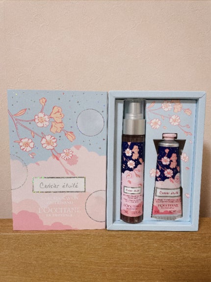 L'OCCITANE サクラサボン モイスチャーミストのクチコミ「とっても使うのが遅くなってしまったけど、良い匂い✨
ロクシタンのクリームは保湿力高いから、特.....」(2枚目)