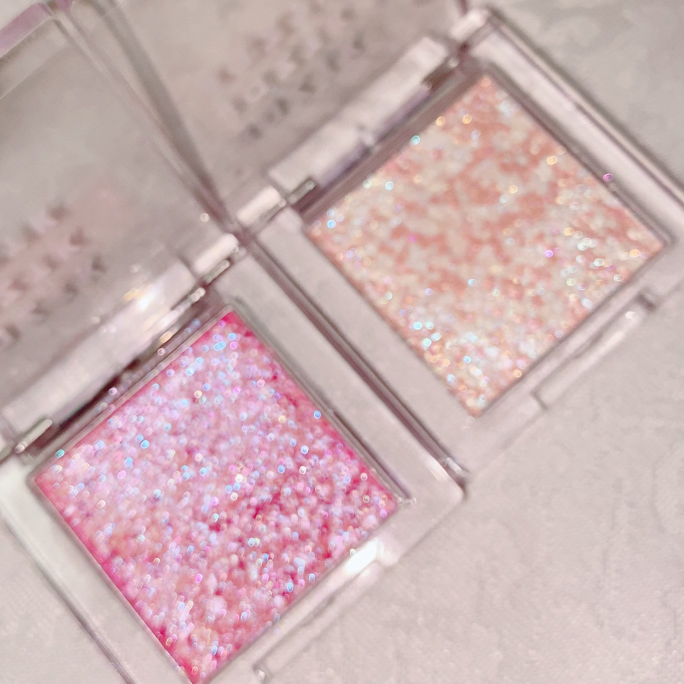 シングルアイシャドウ/aZTK/単色アイシャドウを使ったクチコミ（2枚目）